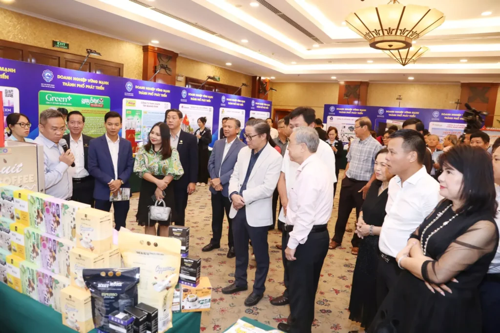 Thuế quan Mỹ 2025: Tác động & Giải pháp cho doanh nghiệp Việt
